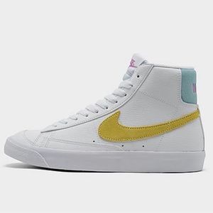 Nike Blazer Mid ‘77 White Light Zitron